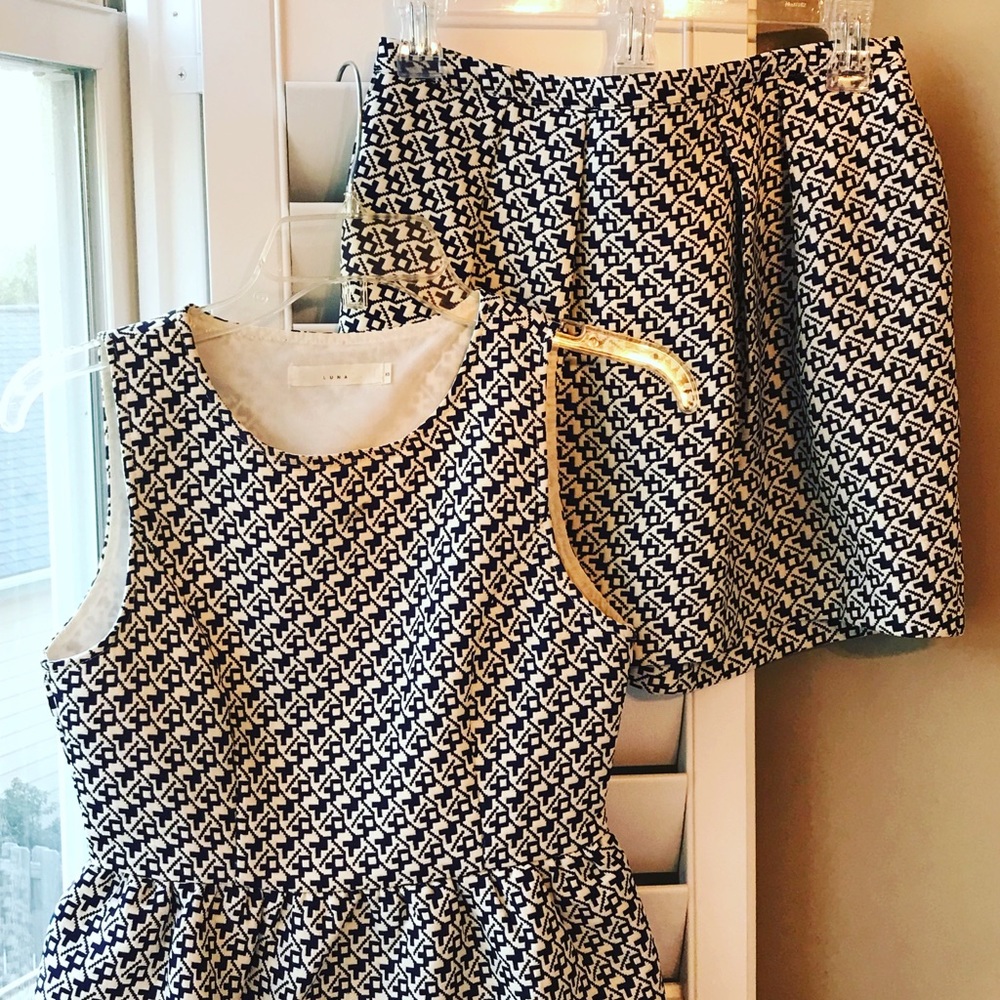 LUNA Set - Picture 2 of 2